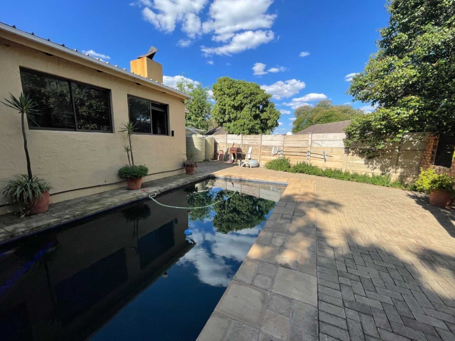 3 Bedroom Property for Sale in Pellissier Free State